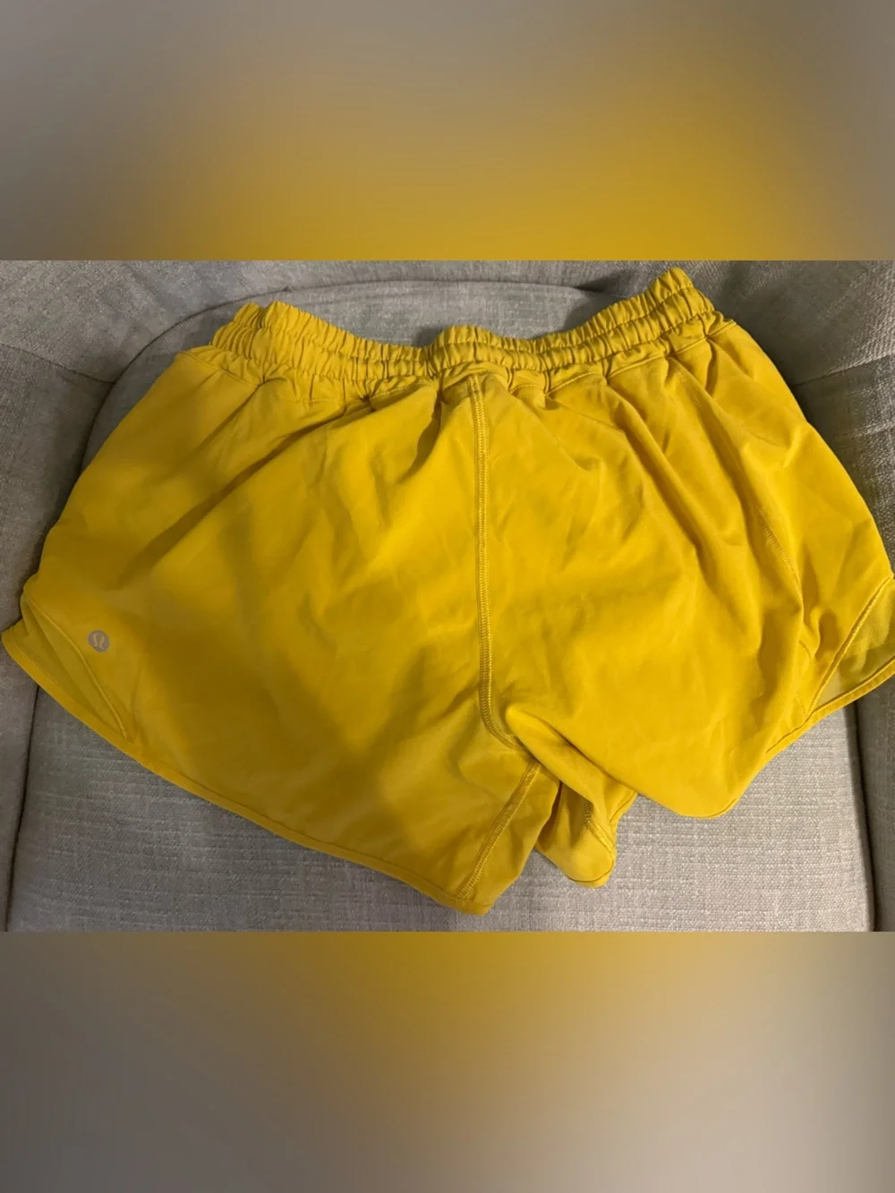 Lululemon Bright Yellow Hotty Hot Shorts (8)